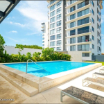 Condo Preciosa
